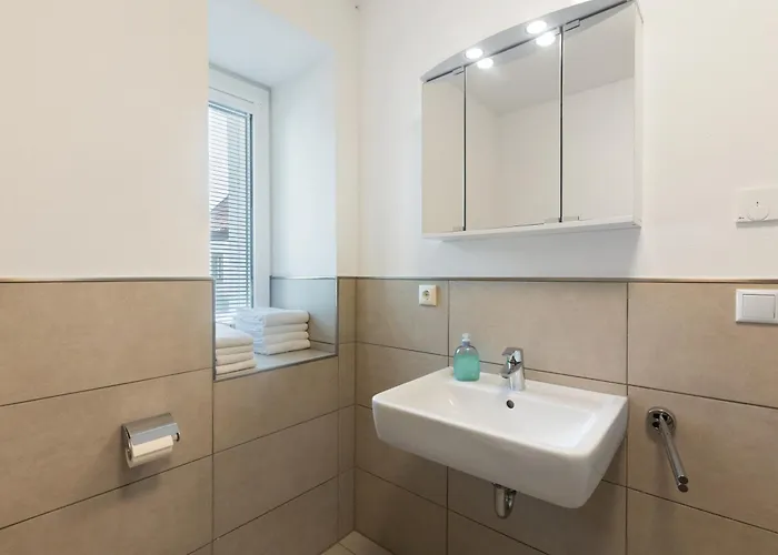 Torhaus Schloss Wocklum Feriehus *